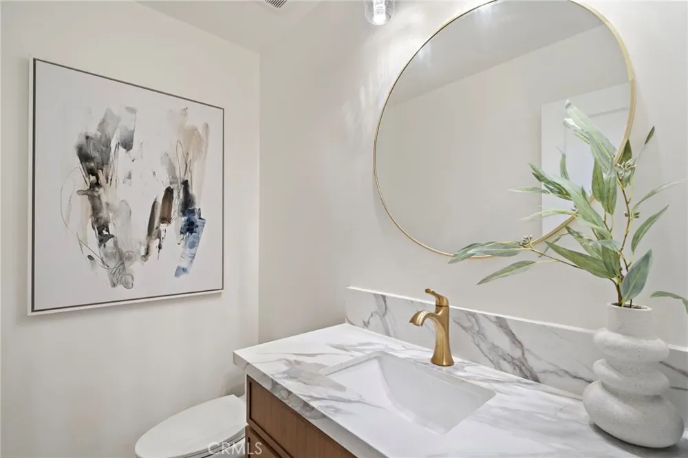 9162 Brabham Drive Huntington Beach, CA 92646