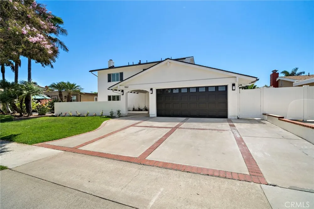 9162 Brabham Drive Huntington Beach, CA 92646