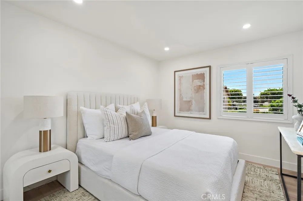 9162 Brabham Drive Huntington Beach, CA 92646