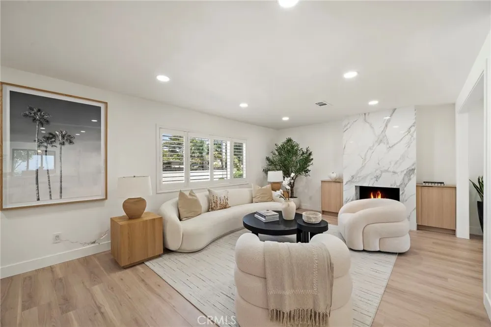 9162 Brabham Drive Huntington Beach, CA 92646