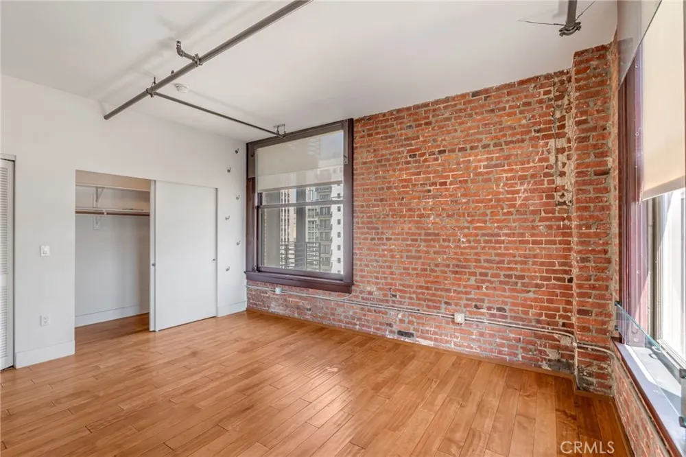 460 S Spring Unit 702 Los Angeles, CA 90013