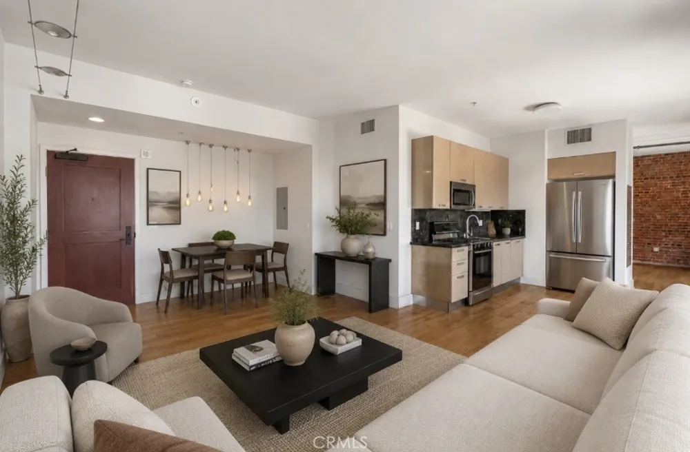 460 S Spring Unit 702 Los Angeles, CA 90013