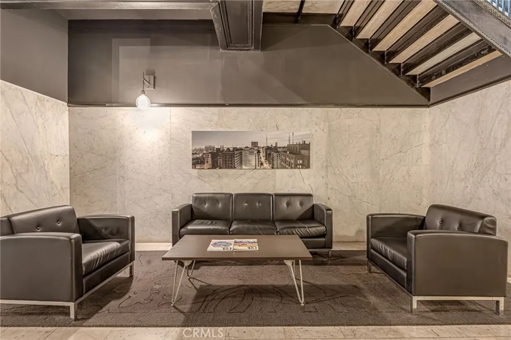 460 S Spring Unit 702 Los Angeles, CA 90013