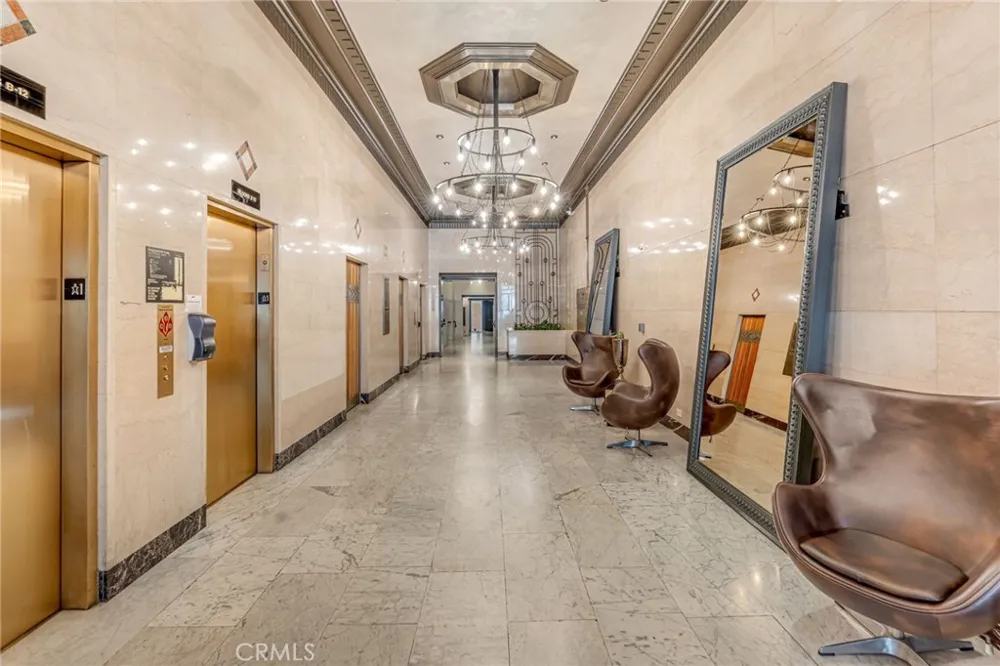 460 S Spring Unit 702 Los Angeles, CA 90013