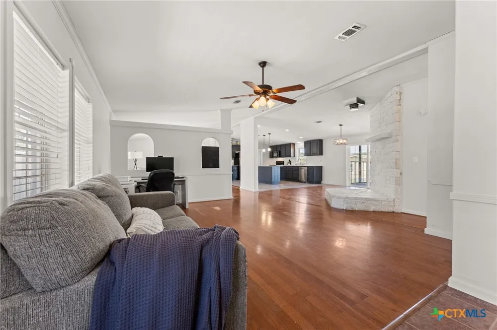 2004 Warriors Path Harker Heights, TX 76548