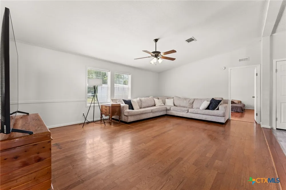 2004 Warriors Path Harker Heights, TX 76548