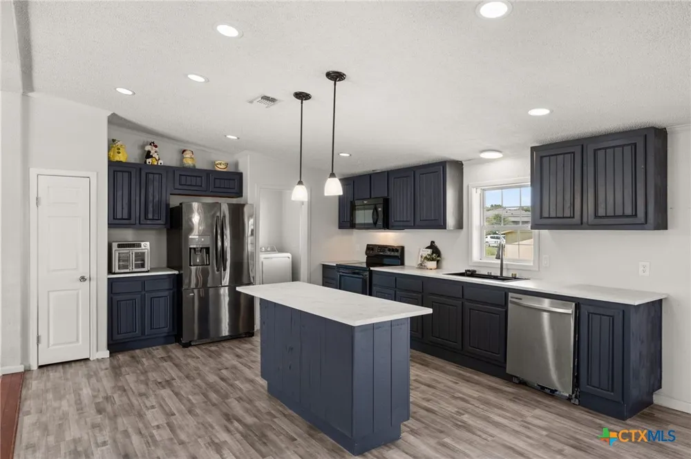 2004 Warriors Path Harker Heights, TX 76548