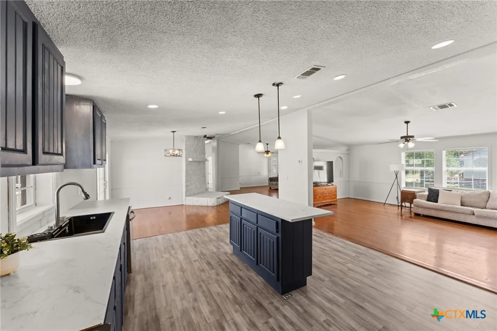 2004 Warriors Path Harker Heights, TX 76548