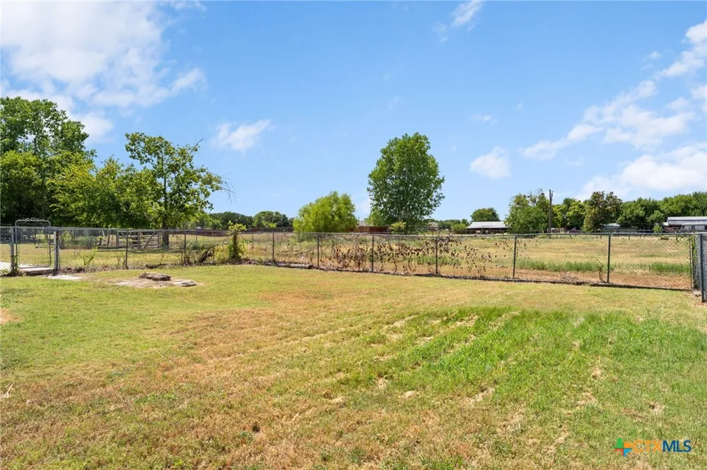 2004 Warriors Path Harker Heights, TX 76548