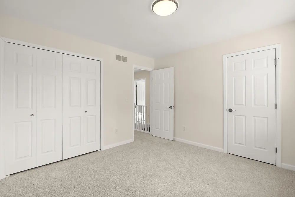 34266 Rhode Island Street Clinton, MI 48035
