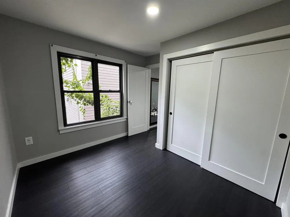 327 71ST ST Guttenberg, NJ 07093