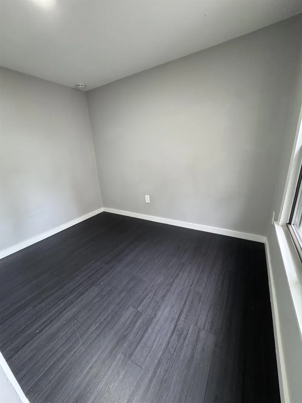 327 71ST ST Guttenberg, NJ 07093