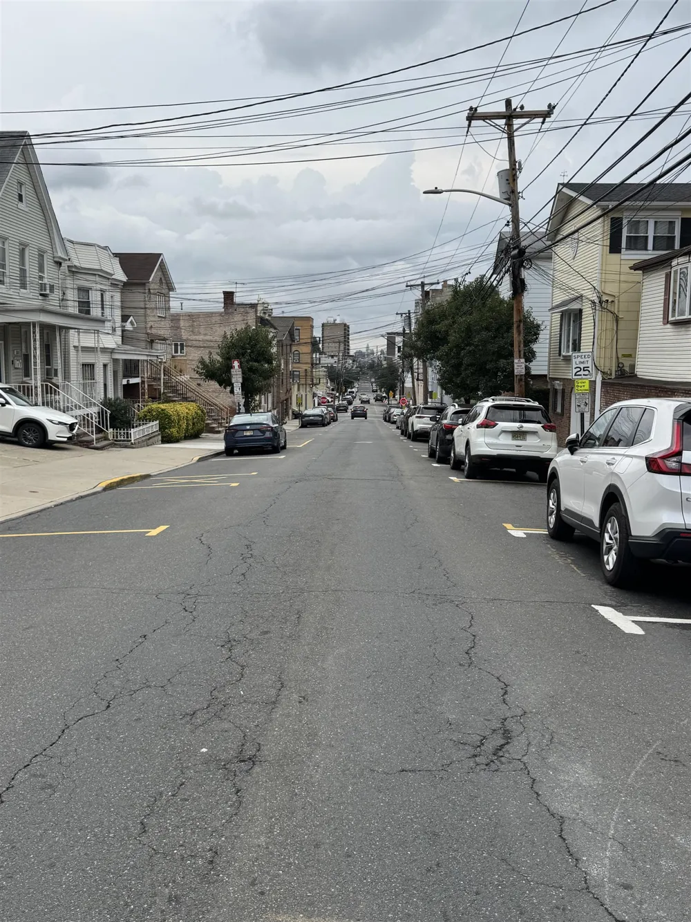 327 71ST ST Guttenberg, NJ 07093