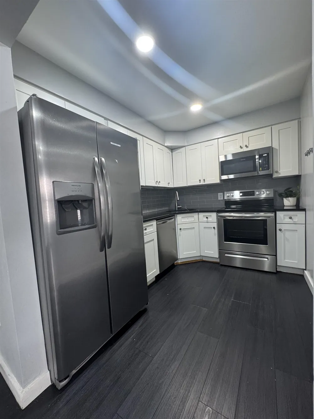 327 71ST ST Guttenberg, NJ 07093