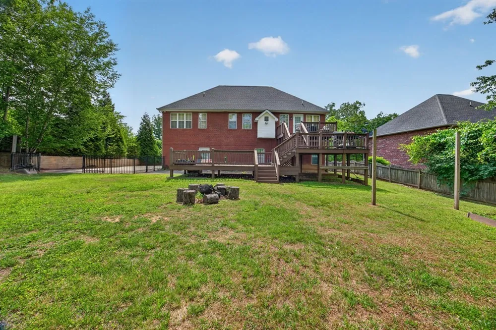 614 Bradford Trce Cookeville, TN 38501