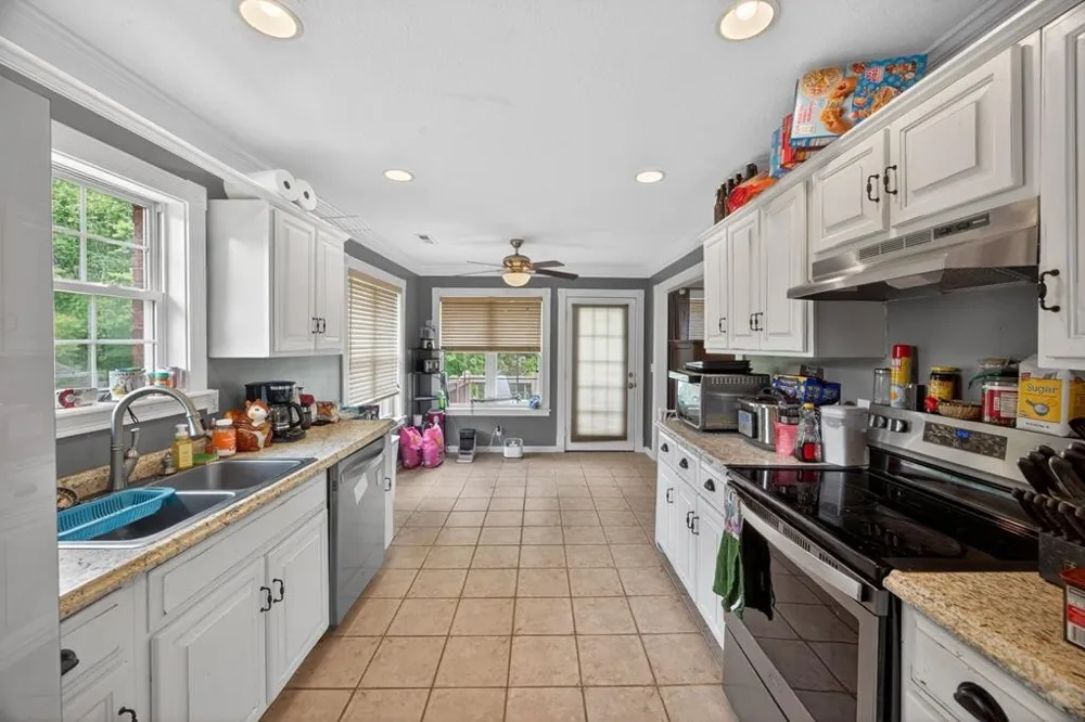 614 Bradford Trce Cookeville, TN 38501