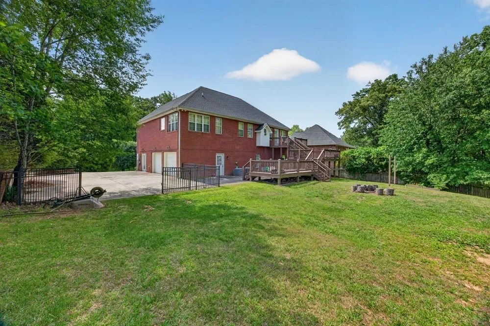 614 Bradford Trce Cookeville, TN 38501