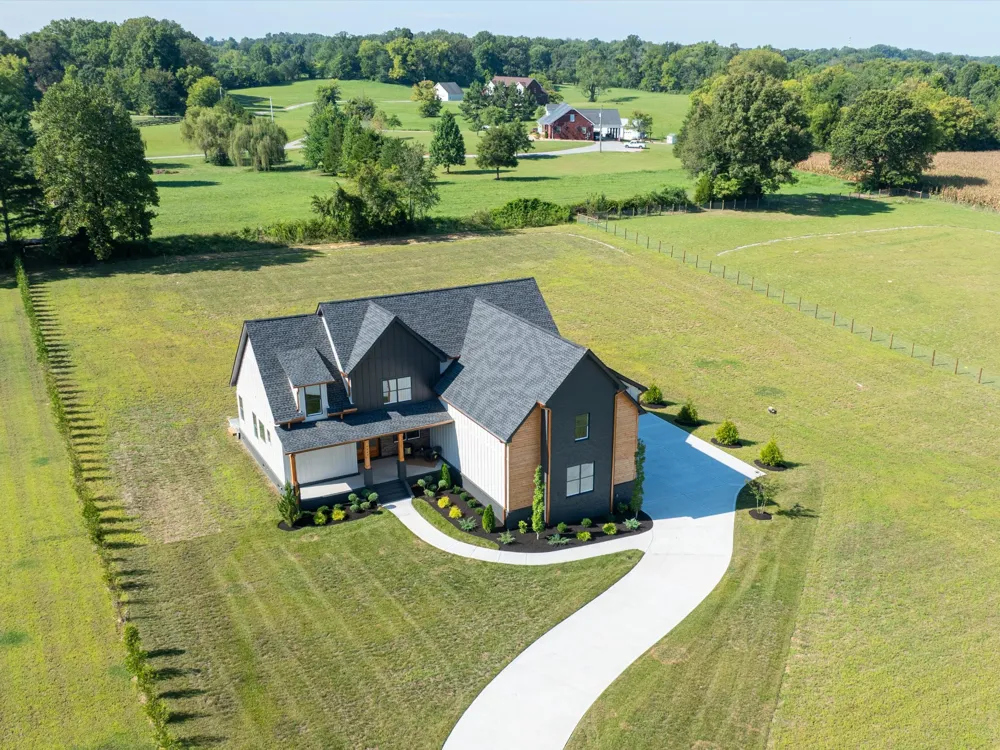 6447 Hopewell Rd Springfield, TN 37172