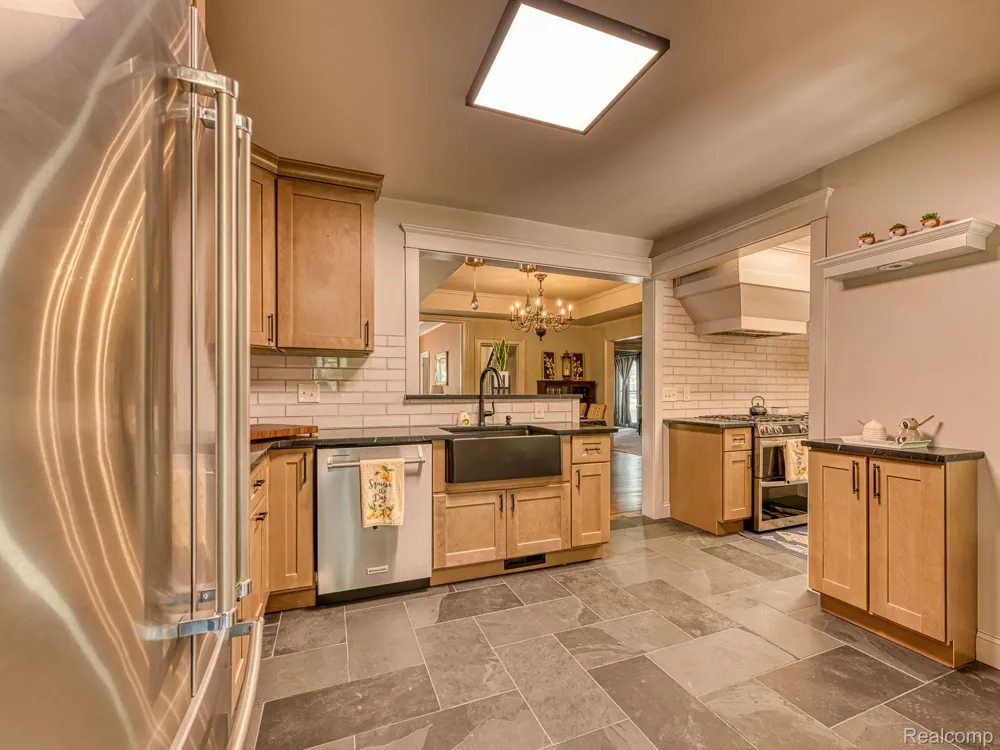 420 Evans Street Tecumseh City, MI 49286
