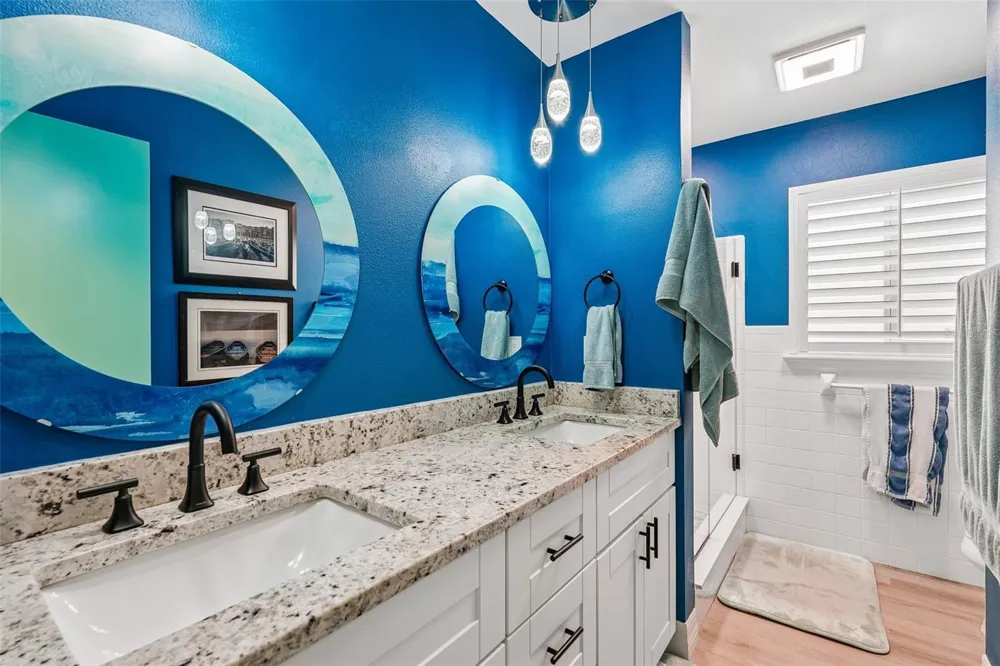 365 SHAMROCK BOULEVARD Venice, FL 34293