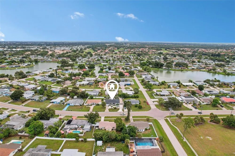 365 SHAMROCK BOULEVARD Venice, FL 34293