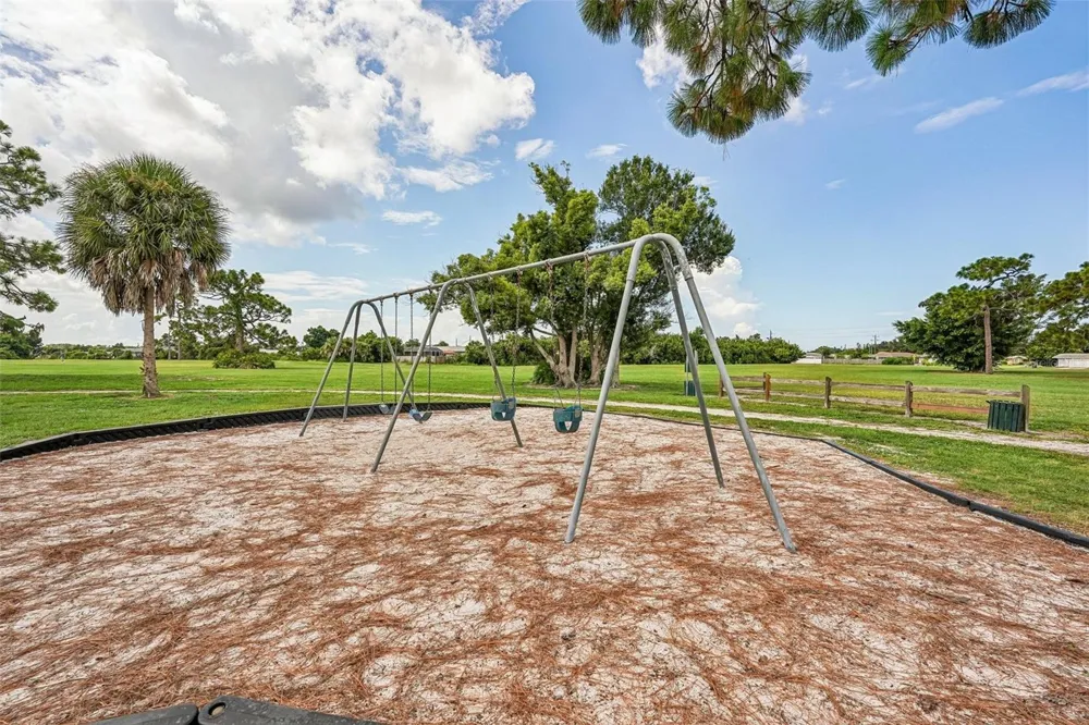 365 SHAMROCK BOULEVARD Venice, FL 34293