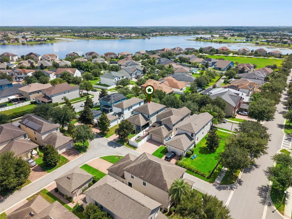 7618 BLUEJACK OAK DRIVE Winter Garden, FL 34787