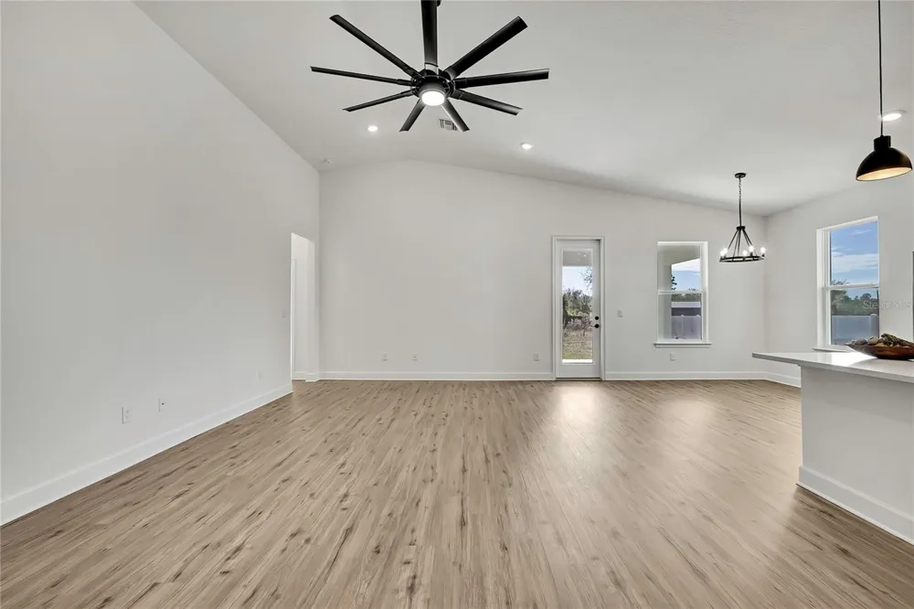 13126 MEADOW SWALLOW AVENUE Brooksville, FL 34613