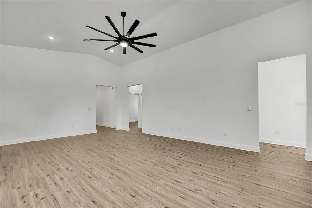 13126 MEADOW SWALLOW AVENUE Brooksville, FL 34613