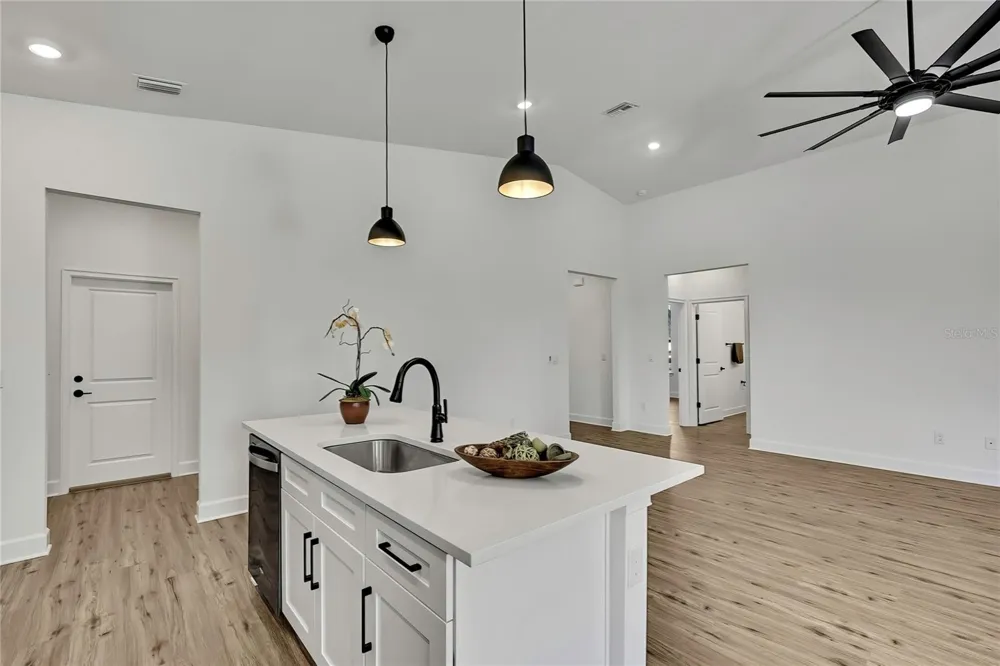 13126 MEADOW SWALLOW AVENUE Brooksville, FL 34613