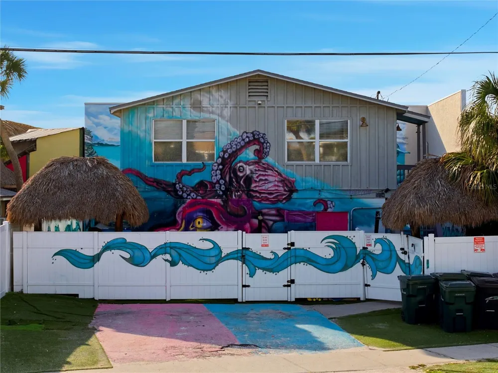 5228 CALLE MENORCA Sarasota, FL 34242