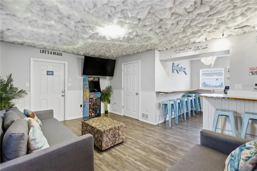 5228 CALLE MENORCA Sarasota, FL 34242