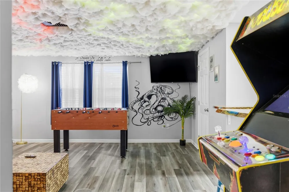 5228 CALLE MENORCA Sarasota, FL 34242