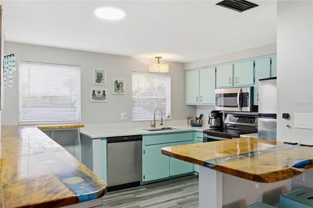 5228 CALLE MENORCA Sarasota, FL 34242