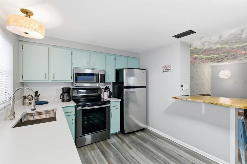 5228 CALLE MENORCA Sarasota, FL 34242