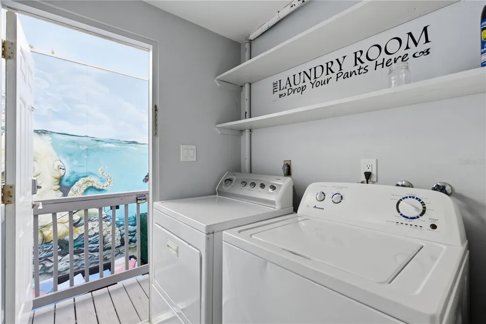 5228 CALLE MENORCA Sarasota, FL 34242