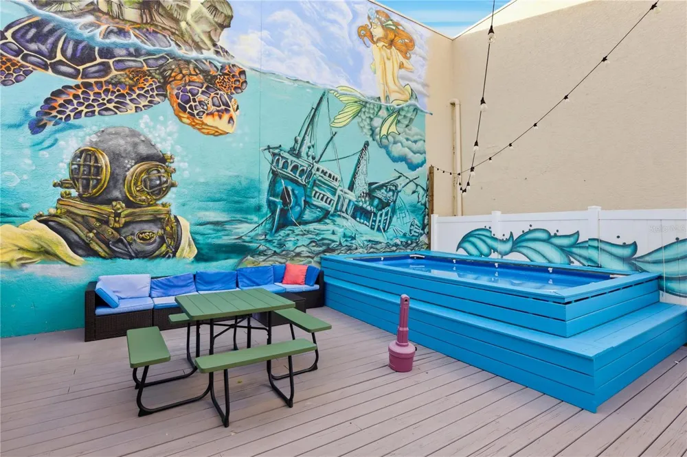 5228 CALLE MENORCA Sarasota, FL 34242