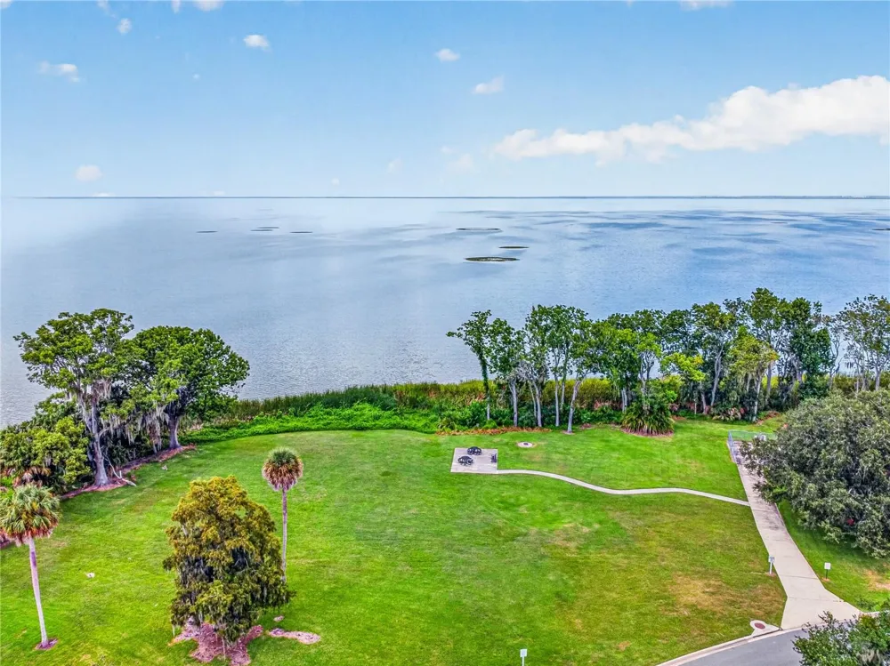 301 VALENCIA COURT Winter Garden, FL 34787