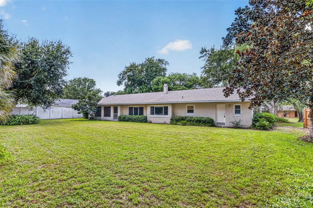 301 VALENCIA COURT Winter Garden, FL 34787