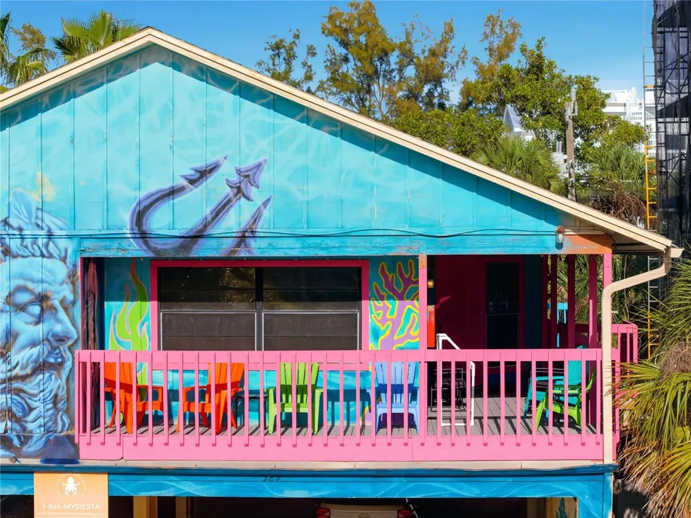527 BEACH ROAD Sarasota, FL 34242