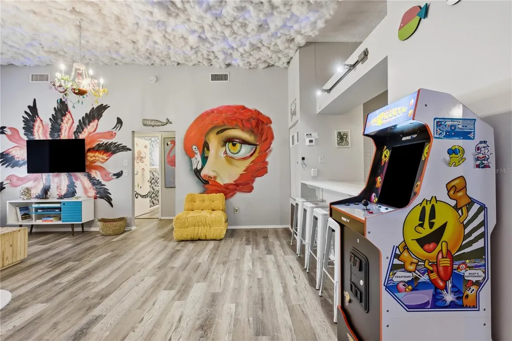 527 BEACH ROAD Sarasota, FL 34242