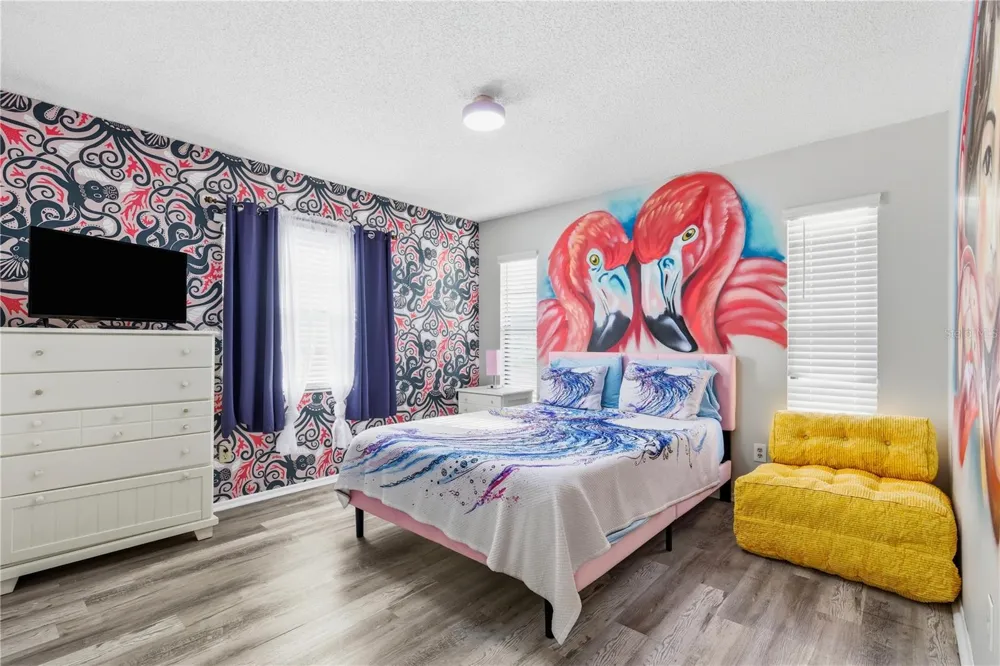 527 BEACH ROAD Sarasota, FL 34242