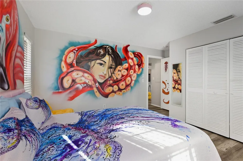 527 BEACH ROAD Sarasota, FL 34242