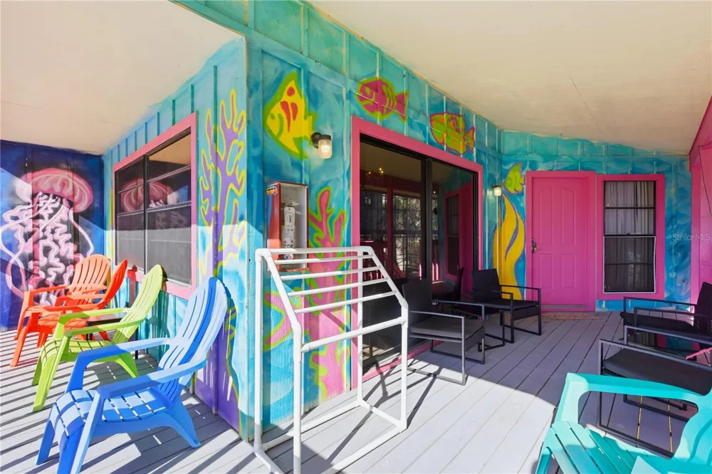 527 BEACH ROAD Sarasota, FL 34242