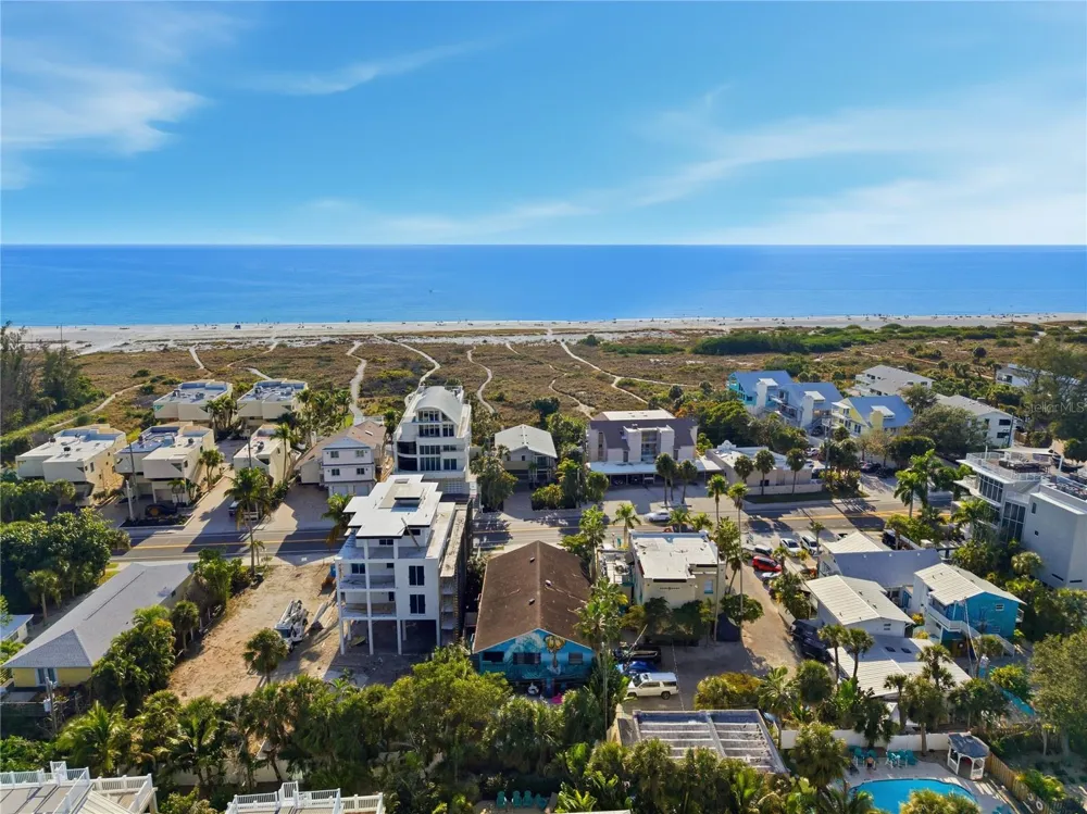 527 BEACH ROAD Sarasota, FL 34242