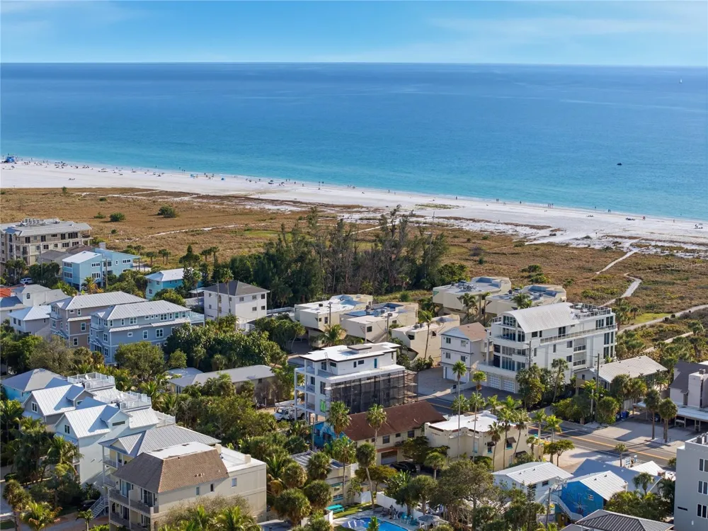 527 BEACH ROAD Sarasota, FL 34242
