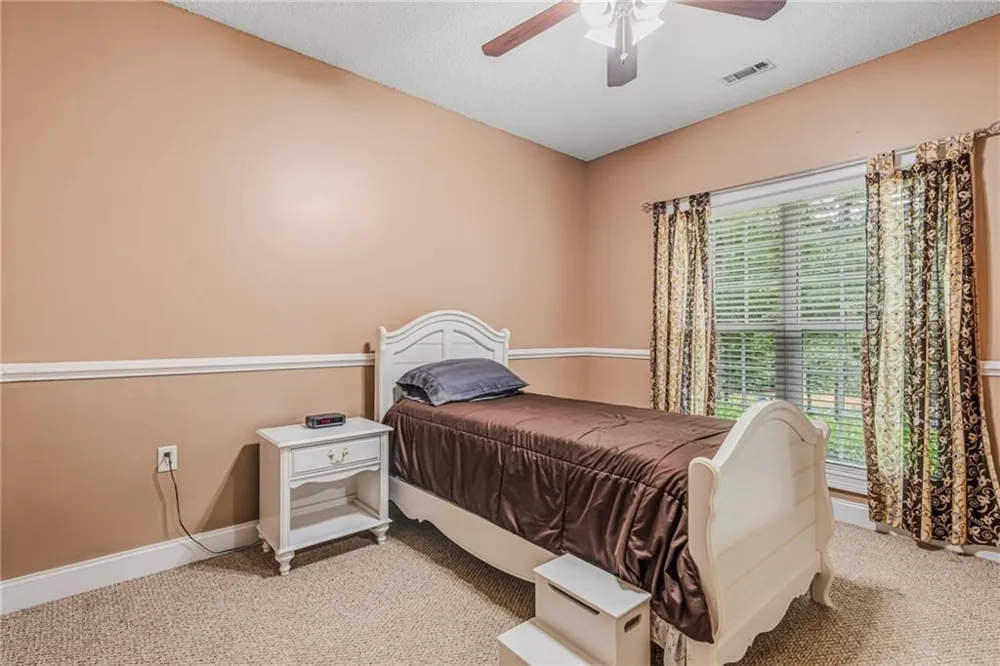 170 St Gabriel Way Fayetteville, GA 30215