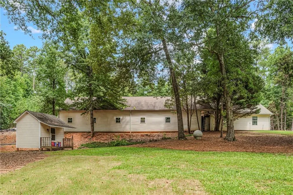 170 St Gabriel Way Fayetteville, GA 30215