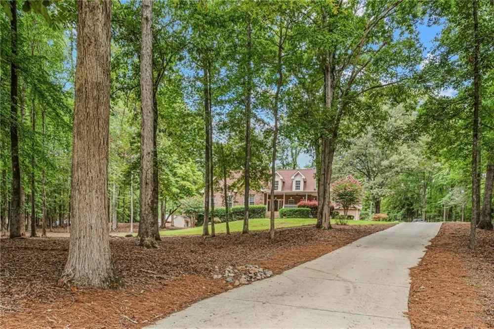 170 St Gabriel Way Fayetteville, GA 30215
