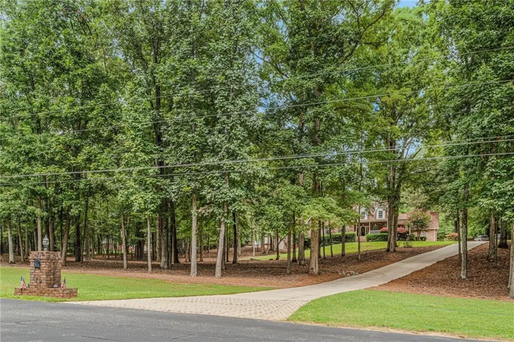 170 St Gabriel Way Fayetteville, GA 30215